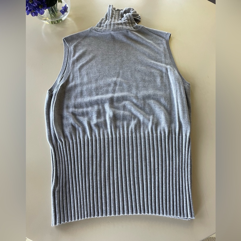 Ellen Tracy Gray silk and cashmere sleeveless sweater -size XL - Picture 2 of 7
